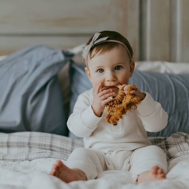 Lucy Lue Organics. Shop our organic baby garment. Organic baby basics. Organic baby products. Knotted gowns. Soft baby clothes. newborn baby clothes.