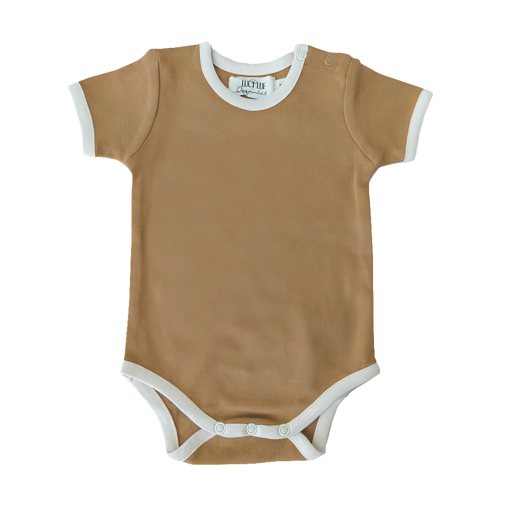 Organic 2-tone short sleeve bodysuit by Lucy Lue Organics. If you are looking for affordable organic baby clothes, Lucy Lue Organics is the best baby brand. Retro baby bodysuit. Modern organic baby clothing. Soft baby clothes. Organic rompers in gender neutral colors. gender neutral baby clothes. Unisex baby clothes. Outfit ideas for baby and newborns