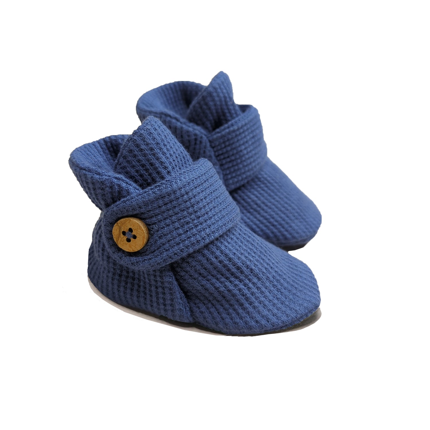 Organic baby booties, no slip baby shoes, crib shoes, baby boy shoes, baby girl shoes, best baby booties, baby booties newborn, baby booties girl, baby booties boy, baby booties organic waffle baby booties, stay-on newborn shoes