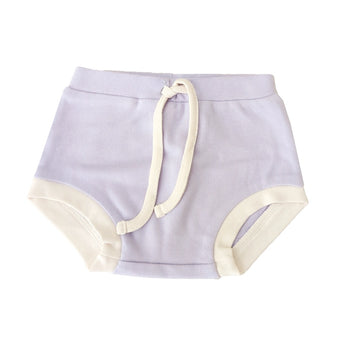Organic 2-tone short sleeve bodysuit and bloomers by Lucy Lue Organics. If you are looking for organic baby clothes, Lucy Lue Organics is the best baby brand. Retro baby bloomers. Modern organic baby clothing. Soft baby clothes. Organic rompers in gender neutral colors. gender neutral baby clothes. Unisex baby clothes