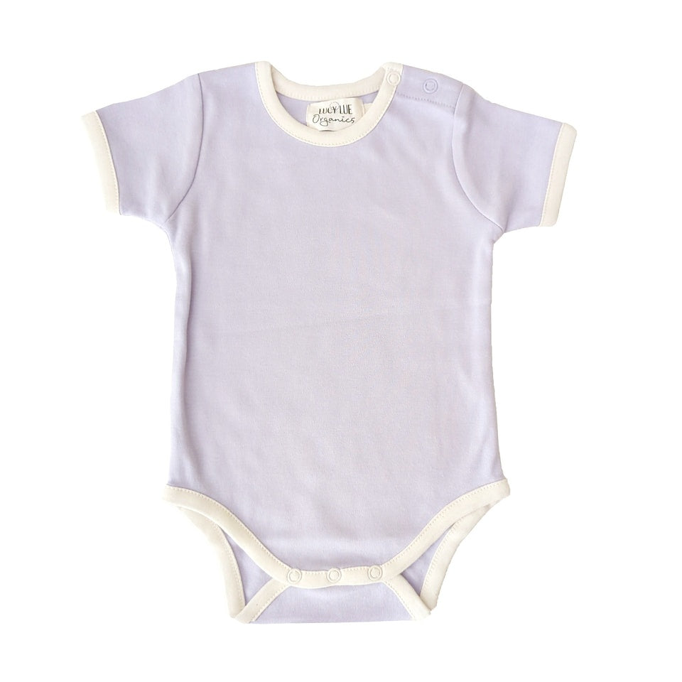 Organic 2-tone short sleeve bodysuit by Lucy Lue Organics. If you are looking for organic baby clothes, Lucy Lue Organics is the best baby brand. Retro baby bodysuit. Modern organic baby clothing. Soft baby clothes. Organic rompers in gender neutral colors. gender neutral baby clothes. Unisex baby clothes